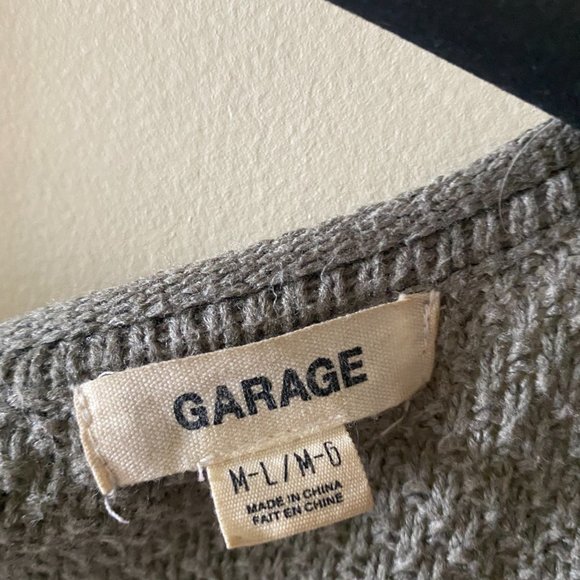 Garage Cardigan - Picture 2 of 2